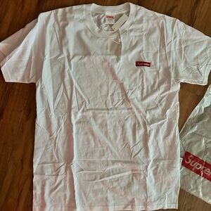 “Supreme” shirt